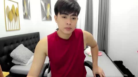 Sam online show from 04-05-26, 05:21