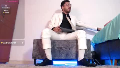  Samuel Coopper  online show from 09-10-25, 05:24