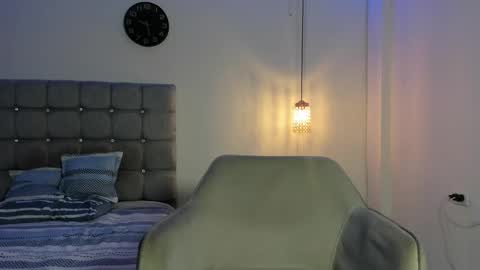 Snapshot of samxx_muscle chatting on 10-22-25, 01:44 samxx_muscle online show from 10-22-25, 01:44