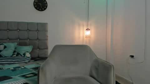 Snapshot of samxx_muscle chatting on 11-06-25, 03:24 samxx_muscle online show from 11-06-25, 03:24