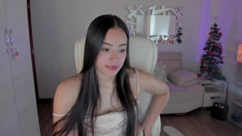 Snapshot of samy_one chatting on 01-06-25, 12:59 Samy online show from 01-06-25, 12:59