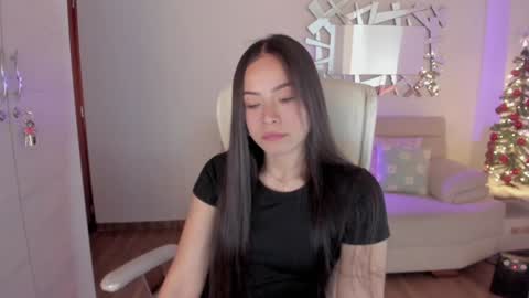 Snapshot of samy_one chatting on 01-07-25, 09:25 Samy online show from 01-07-25, 09:25