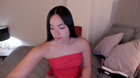 Snapshot of samy_one chatting on 10-16-25, 09:38 Samy online show from 10-16-25, 09:38