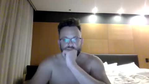 samyodon85 online show from 04-11-26, 03:44