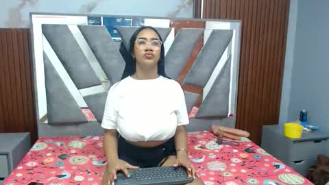 Snapshot of sanabeltits202cl chatting on 09-17-25, 03:19 Sanabeltits202cl online show from 09-17-25, 03:19