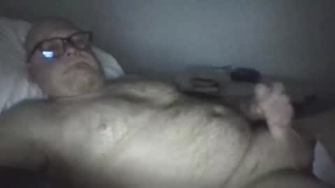 Snapshot of sanager40 chatting on 02-09-26, 12:09 sanager40 online show from 02-09-26, 12:09