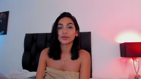 Snapshot of sander_mila chatting on 02-02-25, 10:49 MilaSander online show from 02-02-25, 10:49