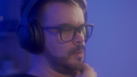 Sanders online show from 03-30-26, 05:41