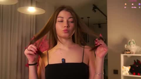 Emma  online show from 11-14-25, 01:26