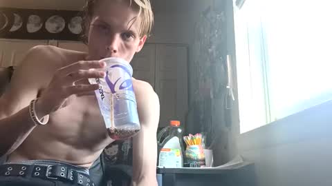 sandman2044 online show from 05-20-26, 08:59