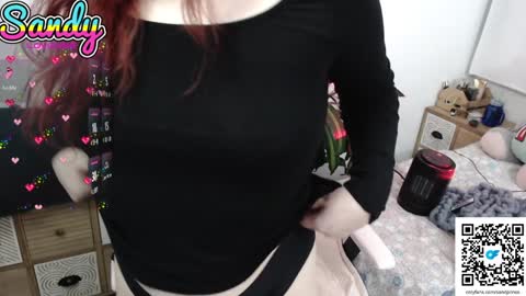 Snapshot of sandprinss chatting on 02-26-25, 01:43 Sandy Prinss online show from 02-26-25, 01:43