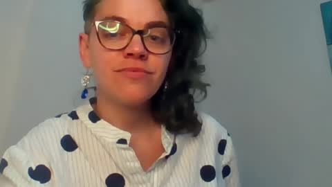 Sandra online show from 05-08-26, 04:34