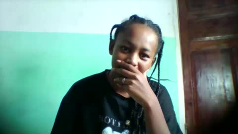 sandra1253099 online show from 02-02-26, 06:28