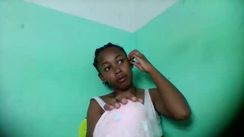 sandra1253099 online show from 02-08-26, 07:23