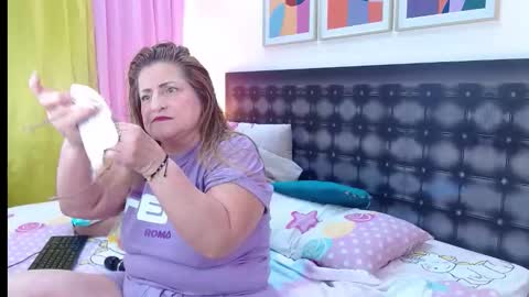 SANDRA online show from 06-10-26, 11:20
