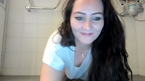 dont forghet to thumbs up if you like my show online show from 12-05-24, 01:03