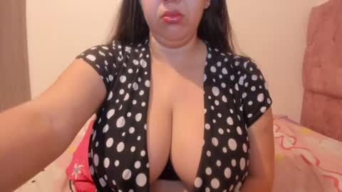 sandraclarkx69 online show from 06-25-26, 12:31
