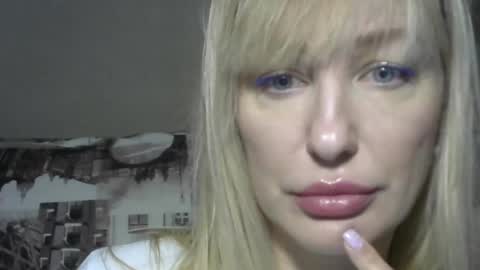 Sandra online show from 01-19-25, 10:17