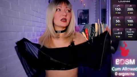 Snapshot of sandralawrence chatting on 11-14-25, 09:35 Schedule uploadedTake a look on NEW showAnd 2 Secret shows this month See youhope often online show from 11-14-25, 09:35