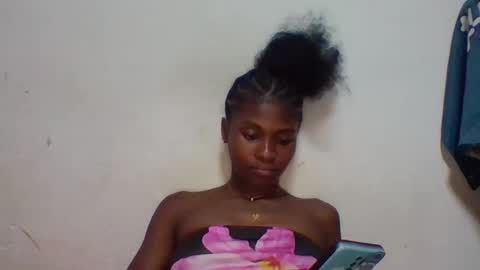 sandricaaa online show from 02-15-26, 07:51