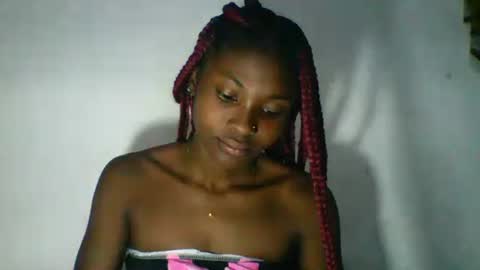 Snapshot of sandricaaa chatting on 04-12-26, 07:35 sandricaaa online show from 04-12-26, 07:35