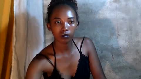 sandrine718 online show from 01-12-26, 01:05