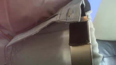 Snapshot of sandrothebig chatting on 01-31-25, 12:40 sandrothebig online show from 01-31-25, 12:40