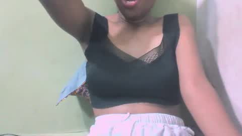 sandy735579 online show from 02-21-26, 06:53