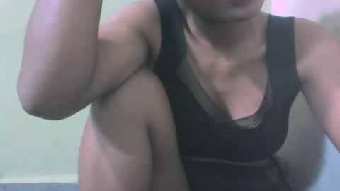 sandy735579 online show from 03-05-26, 07:37