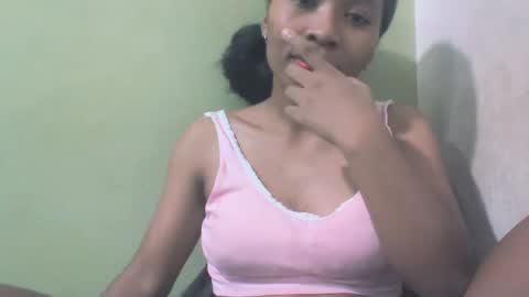 Snapshot of sandy735579 chatting on 03-28-26, 09:42 sandy735579 online show from 03-28-26, 09:42