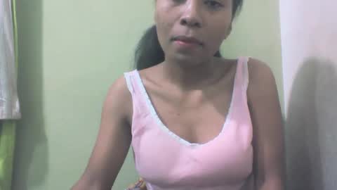 Snapshot of sandy735579 chatting on 04-02-26, 02:20 sandy735579 online show from 04-02-26, 02:20