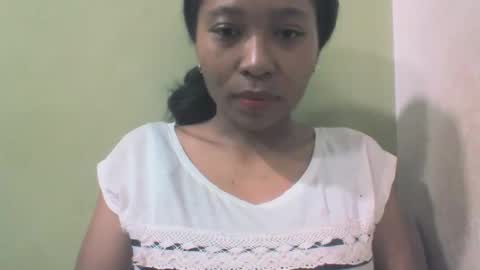 Snapshot of sandy735579 chatting on 04-16-26, 02:34 sandy735579 online show from 04-16-26, 02:34