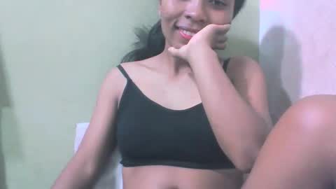Snapshot of sandy735579 chatting on 04-18-26, 07:07 sandy735579 online show from 04-18-26, 07:07