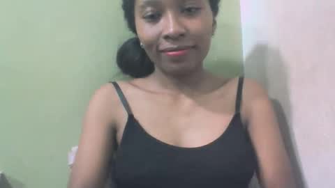 Snapshot of sandy735579 chatting on 04-29-26, 07:09 sandy735579 online show from 04-29-26, 07:09