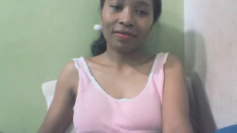 Snapshot of sandy735579 chatting on 05-04-26, 05:14 sandy735579 online show from 05-04-26, 05:14