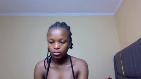 sandy online show from 10-18-25, 01:19