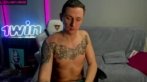 Sandy and Chris online show from 12-23-24, 06:55