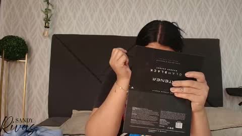 Snapshot of sandy_rivas chatting on 03-27-26, 12:05 SAM online show from 03-27-26, 12:05