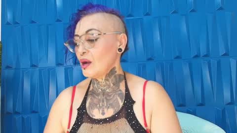 Snapshot of sandyrosee_ chatting on 01-08-25, 06:41 Sandy Rose online show from 01-08-25, 06:41