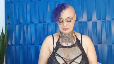 Snapshot of sandyrosee_ chatting on 02-23-25, 03:08 Sandy Rose online show from 02-23-25, 03:08