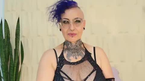 Snapshot of sandyrosee_ chatting on 03-06-25, 05:22 Sandy Rose online show from 03-06-25, 05:22