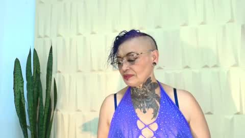 Snapshot of sandyrosee_ chatting on 03-11-25, 08:31 Sandy Rose online show from 03-11-25, 08:31