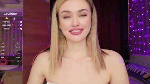 Snapshot of sandysweetie chatting on 02-06-25, 04:10 Sandy online show from 02-06-25, 04:10