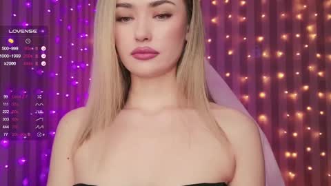 Snapshot of sandysweetie chatting on 02-20-25, 04:07 Sandy online show from 02-20-25, 04:07