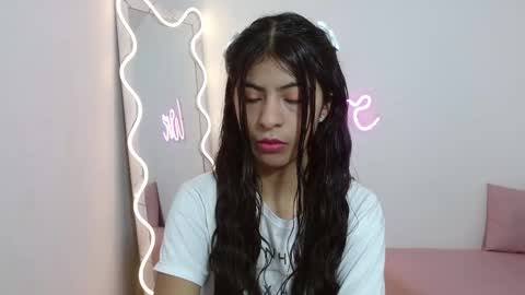 sandyy_tay online show from 11-02-25, 11:12