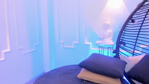 Snapshot of santa_cooper_ chatting on 12-20-24, 10:16 Sofia online show from 12-20-24, 10:16