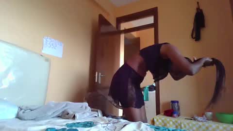 santalicious online show from 04-14-26, 06:08