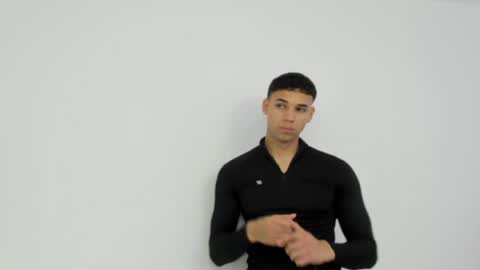 Snapshot of santana_maximo chatting on 05-23-26, 03:05 Maximo Santana online show from 05-23-26, 03:05