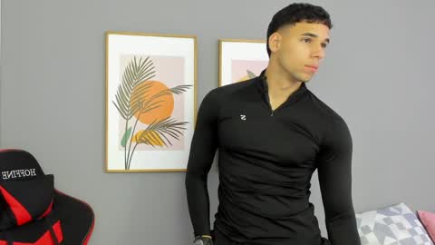 Snapshot of santana_maximo chatting on 05-25-26, 12:44 Maximo Santana online show from 05-25-26, 12:44