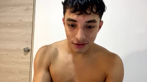 Snapshot of santi36rt chatting on 03-15-26, 11:22 santi36rt online show from 03-15-26, 11:22